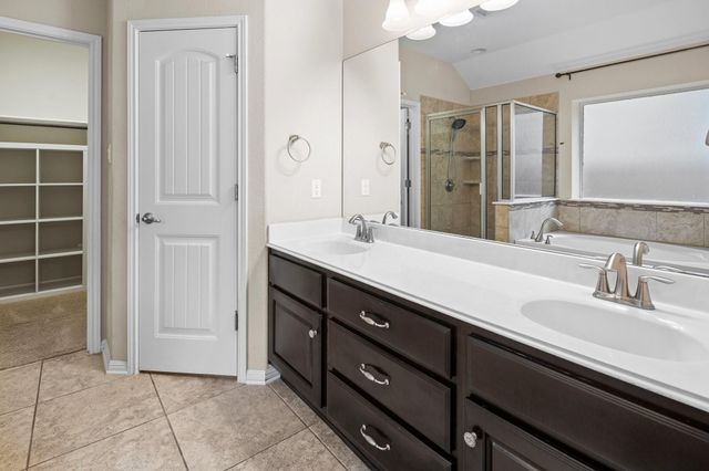 2419 Sweetwater LN, Cedar Park, TX 78613
