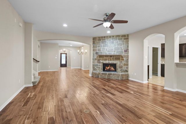 2419 Sweetwater LN, Cedar Park, TX 78613