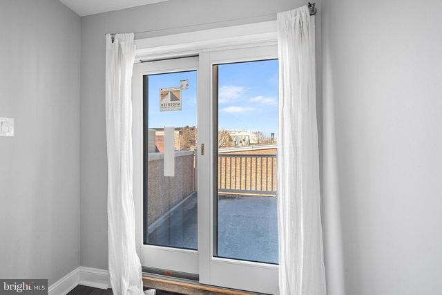 852 N 15TH ST, Philadelphia, PA 19130