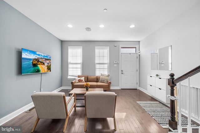 852 N 15TH ST, Philadelphia, PA 19130