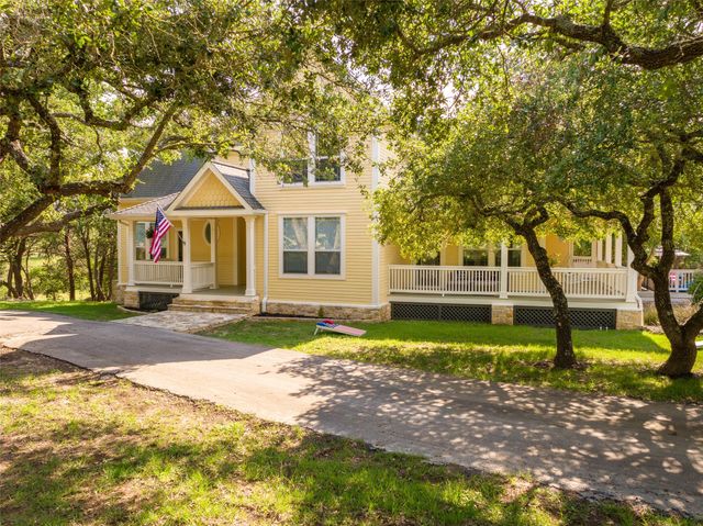 223 Twidwell, Dripping Springs, TX 78620
