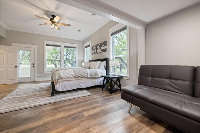 223 Twidwell, Dripping Springs, TX 78620