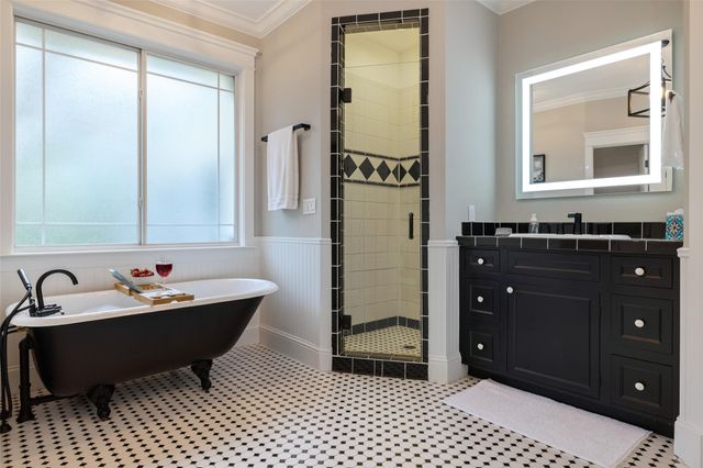 223 Twidwell, Dripping Springs, TX 78620