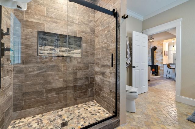 223 Twidwell, Dripping Springs, TX 78620