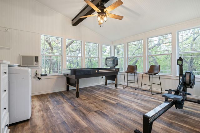 223 Twidwell, Dripping Springs, TX 78620