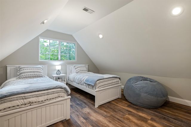 223 Twidwell, Dripping Springs, TX 78620