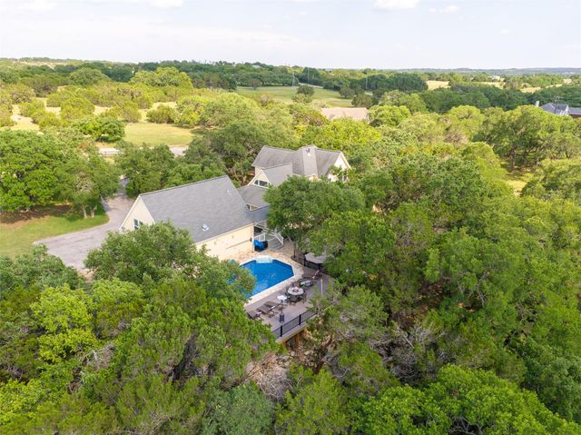 223 Twidwell, Dripping Springs, TX 78620