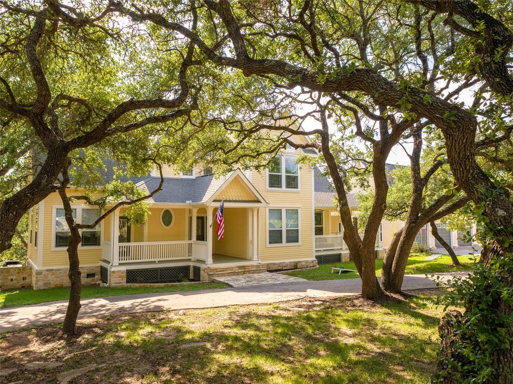 223 Twidwell, Dripping Springs, TX 78620