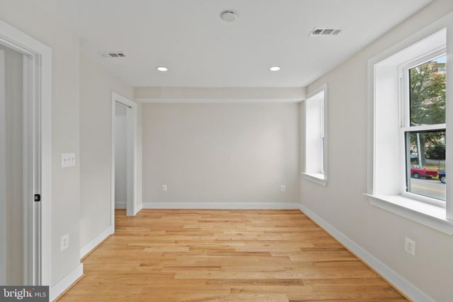3921 ROLAND AVE, Baltimore, MD 21211