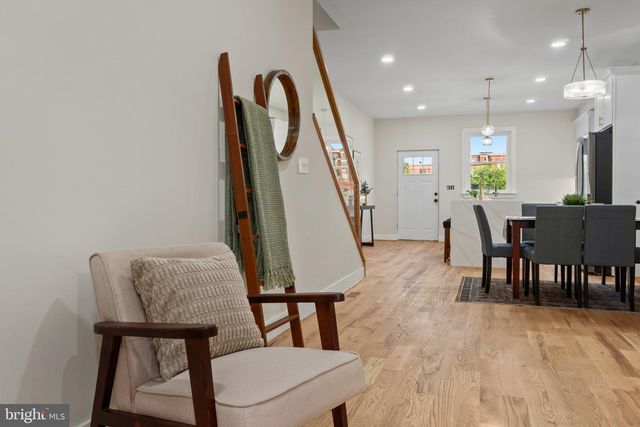 3921 ROLAND AVE, Baltimore, MD 21211