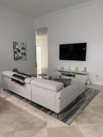 7684 DOUBLETON Drive, Delray Beach, FL 33446