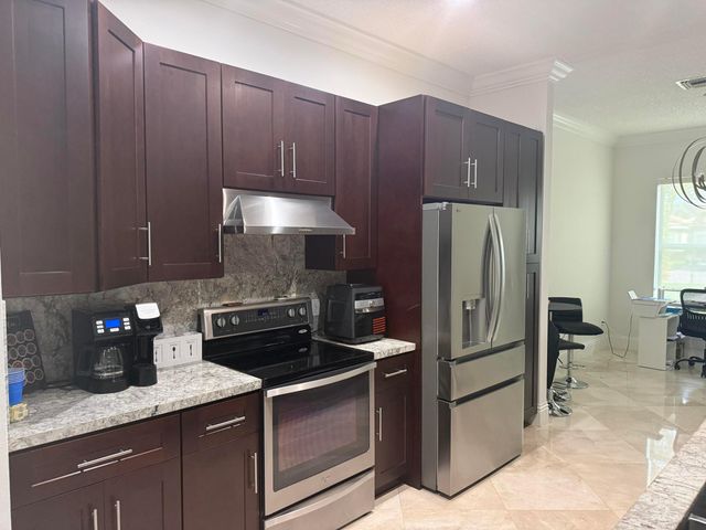 7684 DOUBLETON Drive, Delray Beach, FL 33446