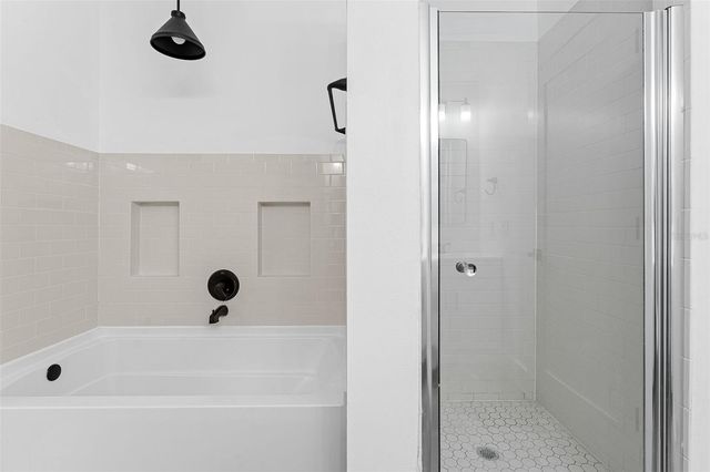 845 BAY ESPLANADE, Clearwater Beach, FL 33767