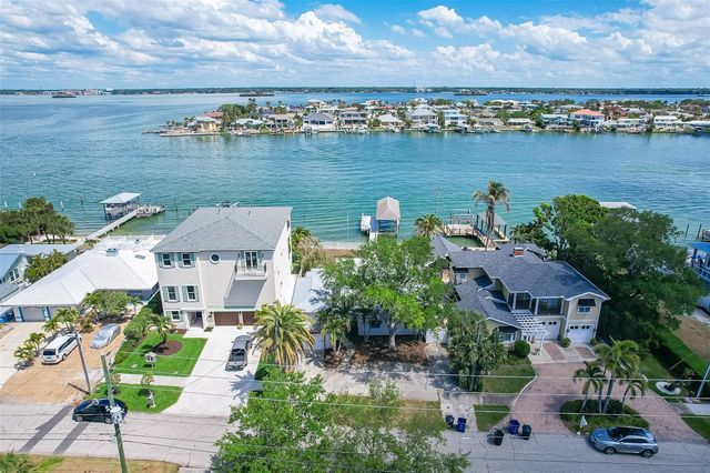 845 BAY ESPLANADE, Clearwater Beach, FL 33767