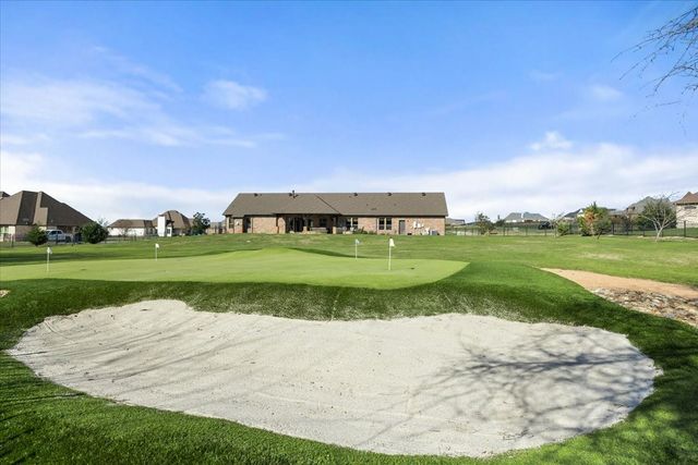 7817 Bella Flora Drive, Fort Worth, TX 76126