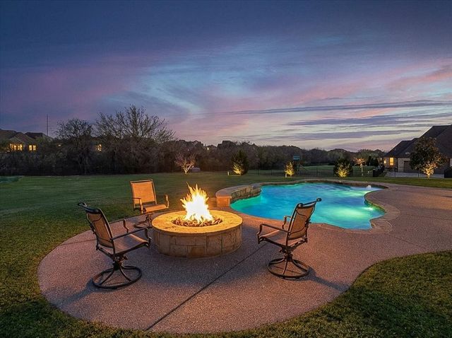 7817 Bella Flora Drive, Fort Worth, TX 76126