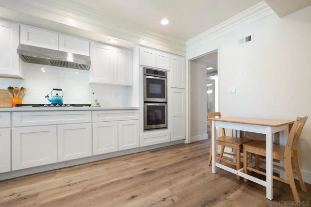 5996 BOUNTY STREET, San Diego, CA 92120