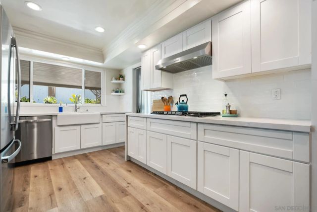 5996 BOUNTY STREET, San Diego, CA 92120