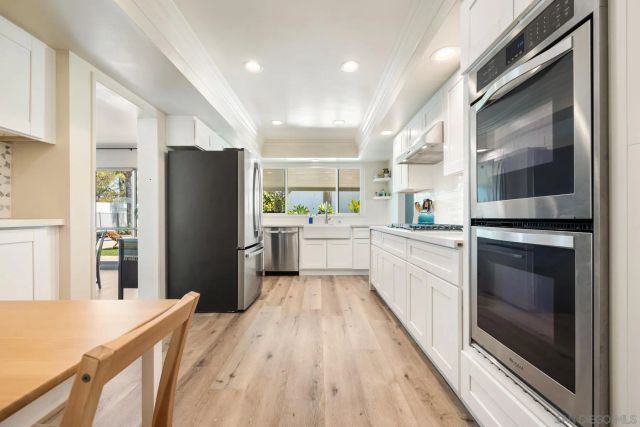 5996 BOUNTY STREET, San Diego, CA 92120