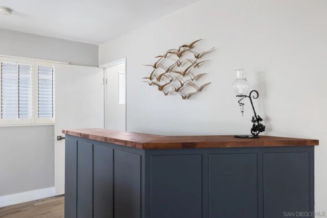 5996 BOUNTY STREET, San Diego, CA 92120