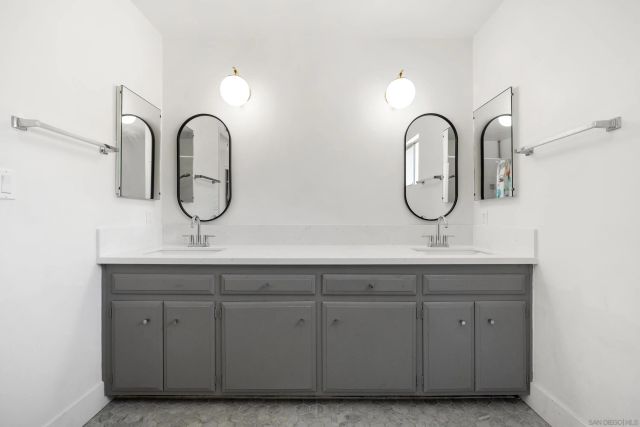 5996 BOUNTY STREET, San Diego, CA 92120