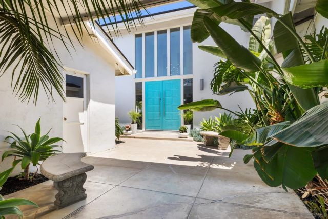 5996 BOUNTY STREET, San Diego, CA 92120