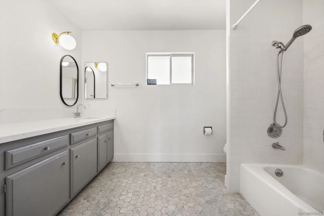 5996 BOUNTY STREET, San Diego, CA 92120