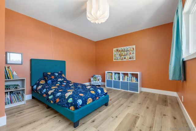 5996 BOUNTY STREET, San Diego, CA 92120