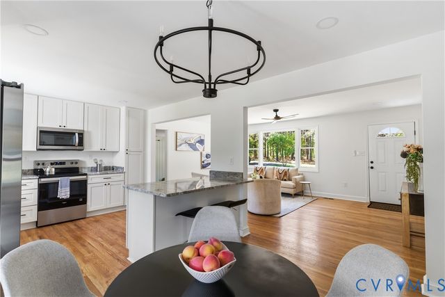 1116 Warwick Park Rd, Henrico, VA 23231