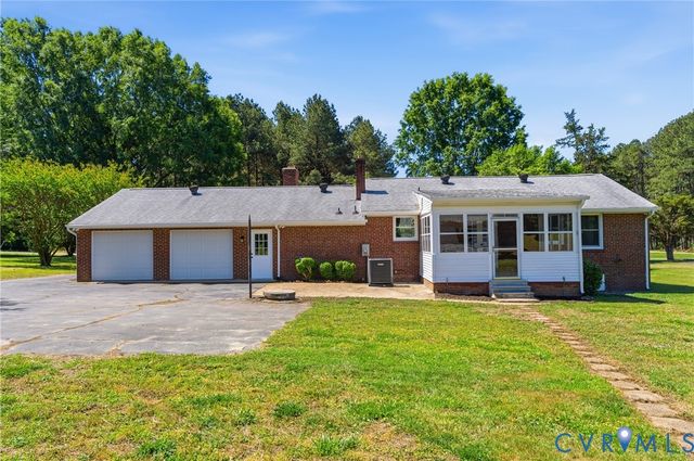 1116 Warwick Park Rd, Henrico, VA 23231