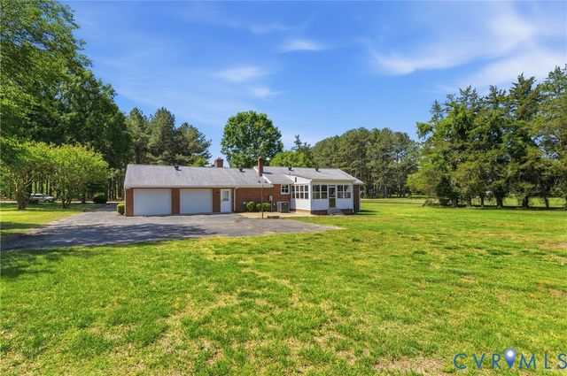 1116 Warwick Park Rd, Henrico, VA 23231