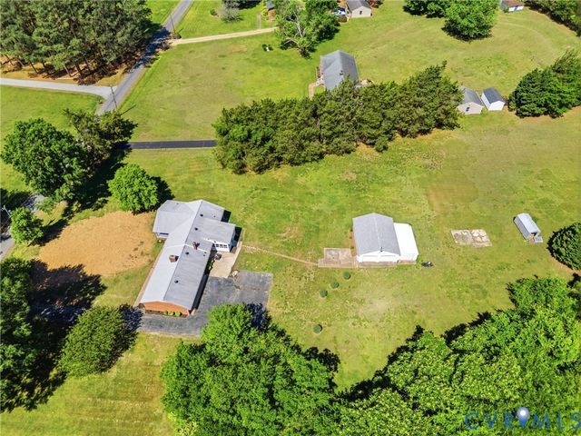 1116 Warwick Park Rd, Henrico, VA 23231