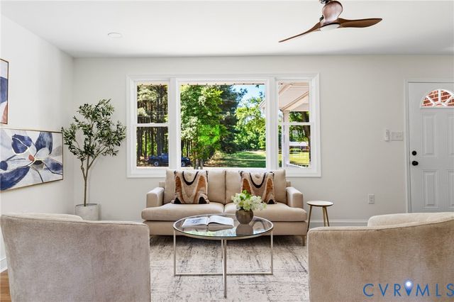 1116 Warwick Park Rd, Henrico, VA 23231
