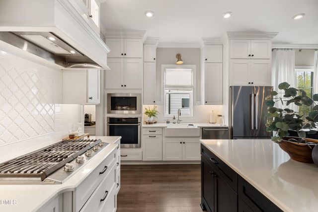 1740 Deacon Falls Way, Wendell, NC 27591