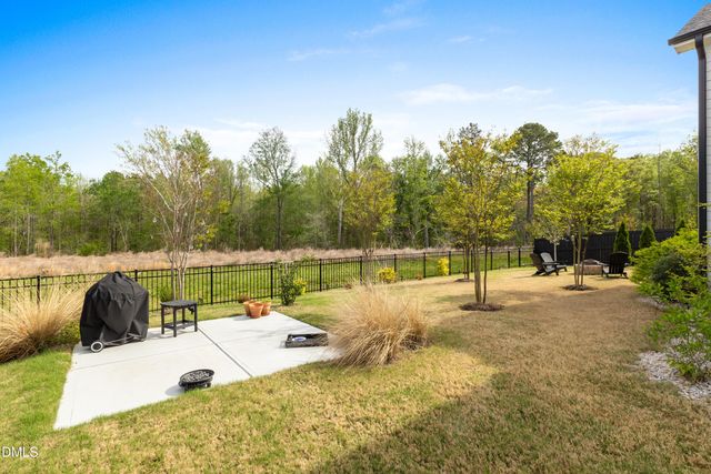 1740 Deacon Falls Way, Wendell, NC 27591