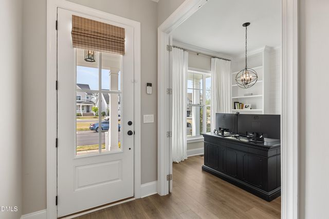 1740 Deacon Falls Way, Wendell, NC 27591