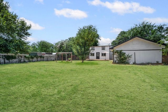 1608 Newsom Mound Road, Springtown, TX 76082