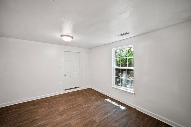 1608 Newsom Mound Road, Springtown, TX 76082