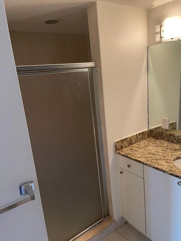 1830 Radius Drive 307, Hollywood, FL 33020