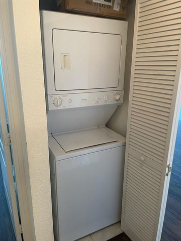 1830 Radius Drive 307, Hollywood, FL 33020