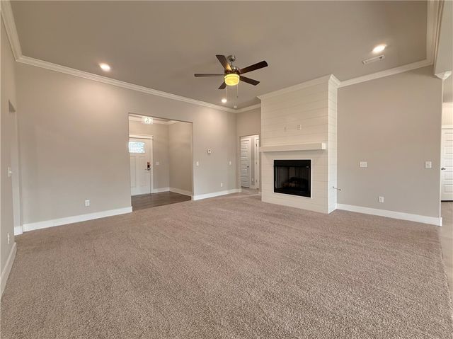 941 Madden Street, Tontitown, AR 72762