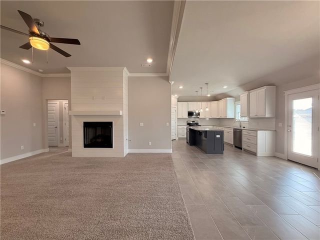 941 Madden Street, Tontitown, AR 72762