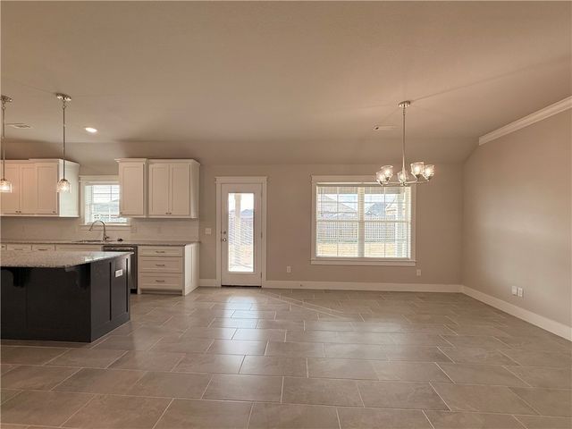 941 Madden Street, Tontitown, AR 72762