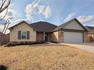 941 Madden Street, Tontitown, AR 72762