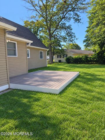 122 Oakwood Place, Forked River, NJ 08731