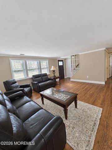 122 Oakwood Place, Forked River, NJ 08731