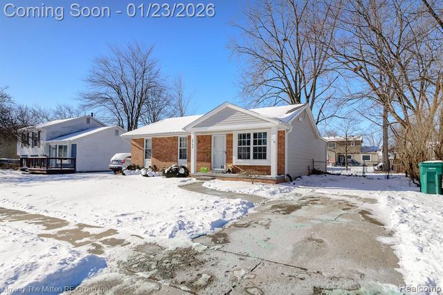 5744 Sunset Trail, Ypsilanti, MI 48197