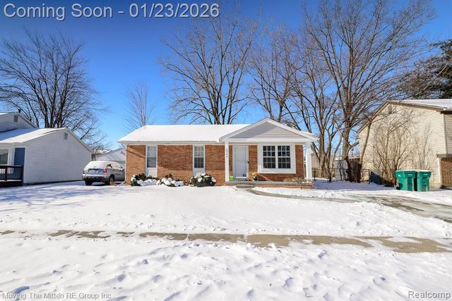 5744 Sunset Trail, Ypsilanti, MI 48197