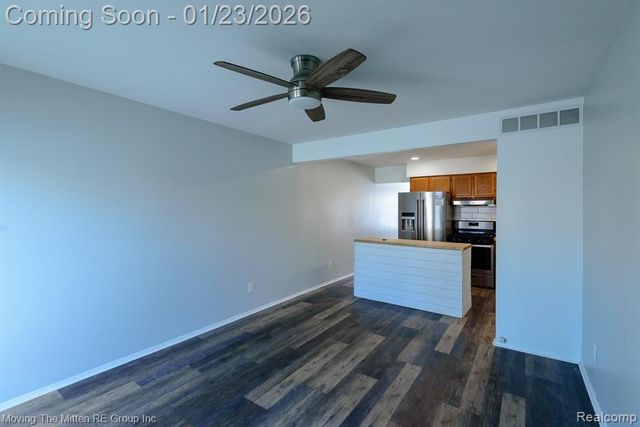 5744 Sunset Trail, Ypsilanti, MI 48197