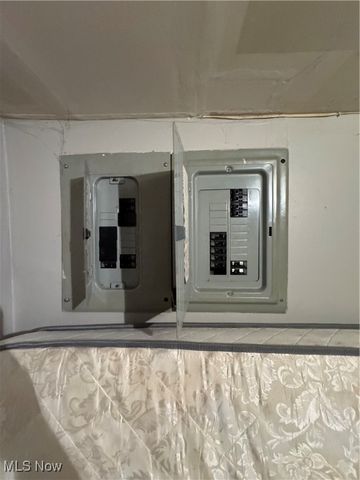 3728 W 136th Street, Cleveland, OH 44111